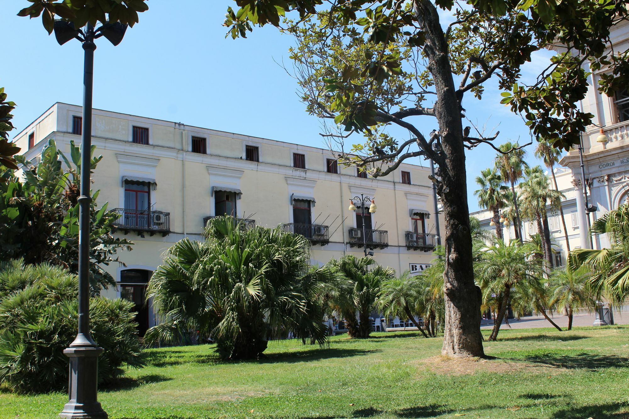 Hotel Il Santuario - Pompei Exterior photo